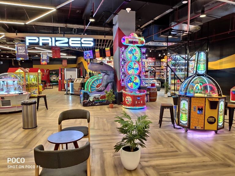 Shott Pune Arcade, Bowling & VR Games in Pune | Timezone Seasons Mall Pune