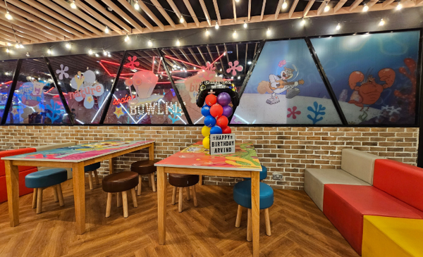 Image 35: Party Venues