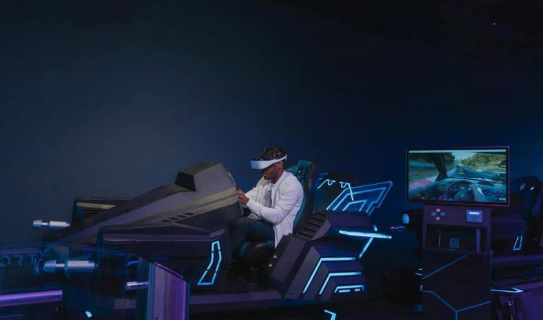 Virtual Reality Arcade Games Indonesia 1000X667