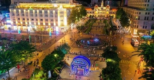 Phố đi bộ Nguyễn Huệ - Trái tim sôi động và hiện đại của Sài Gòn